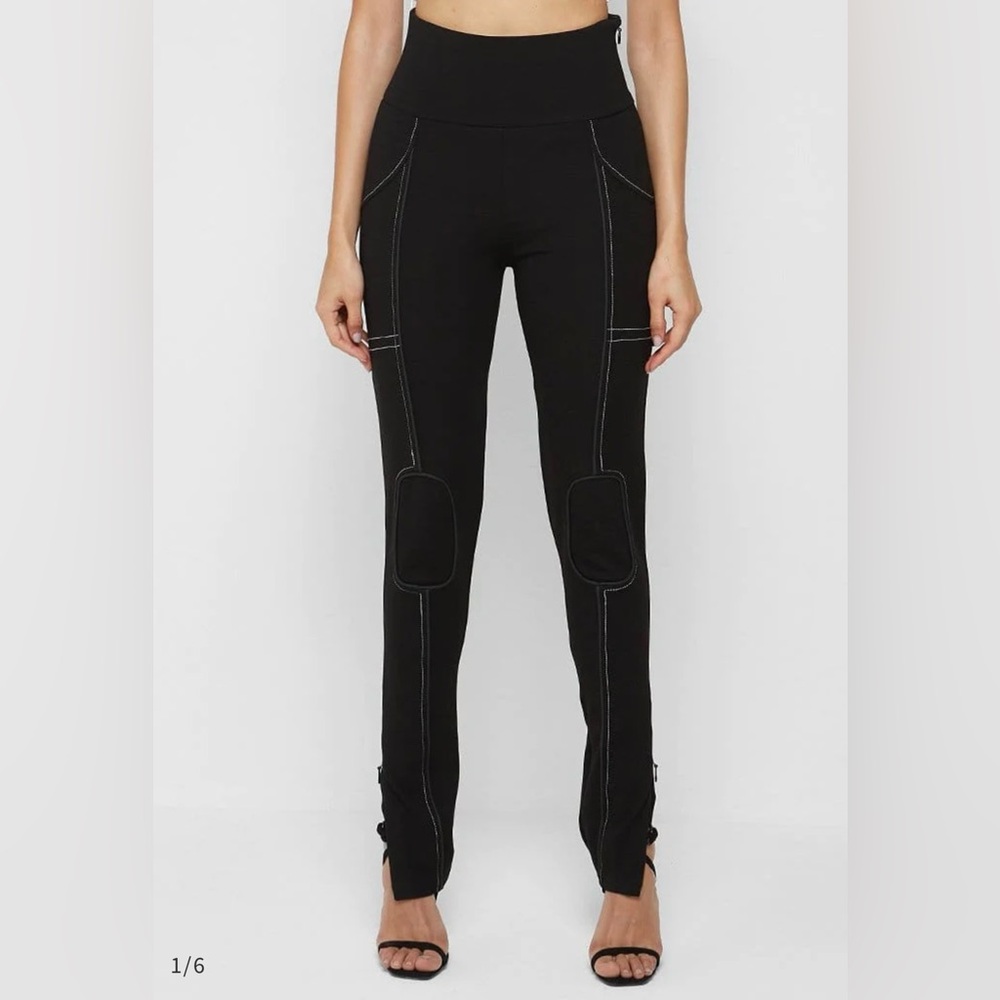 Maniere De Voir High-Waisted Piped Black Leggings - Medium